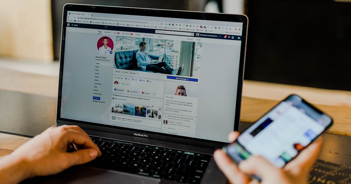 Google launched NotebookLM mobile apps on May 19, 2025. Here's how to install on iOS, Android, and desktop, plus offline audio, share-sheet, and Plus tips.